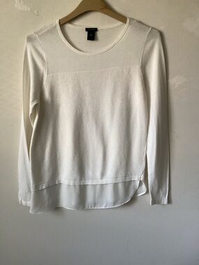 Ann Taylor White Long-Sleeve Layered Hem Knit Top